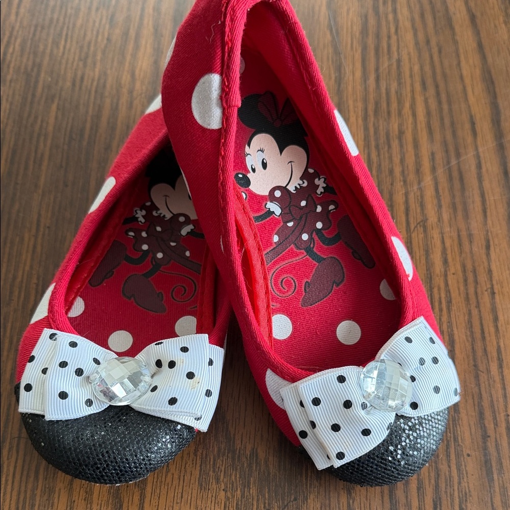 Disney Red Polka Dot Minnie Ballet Flats with Black Toe and White Bow  11